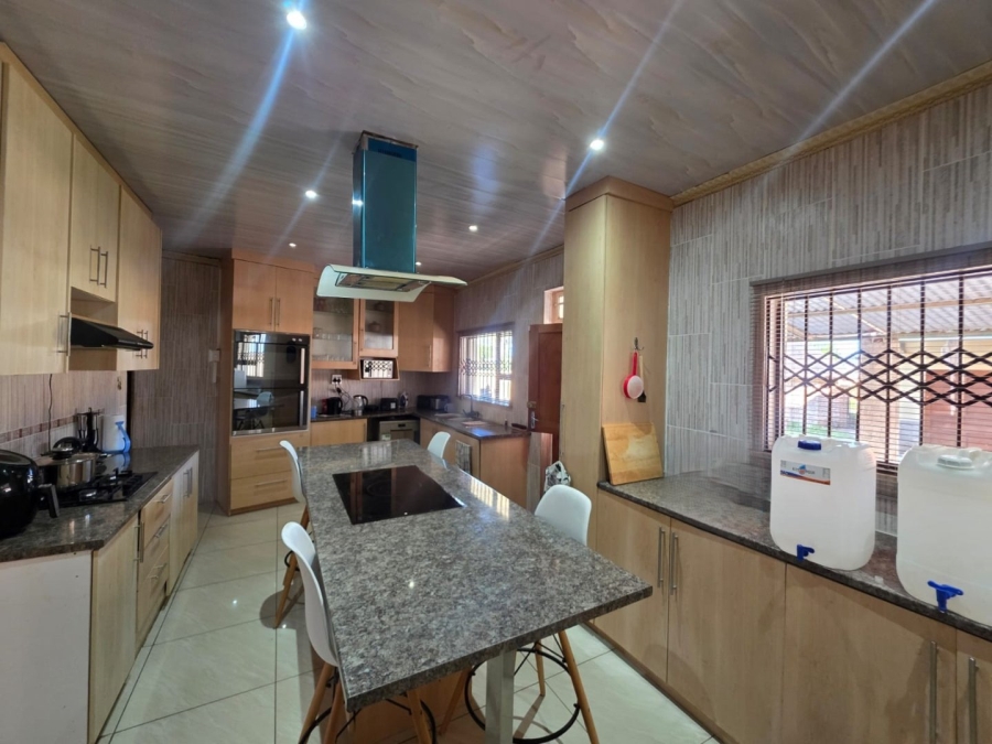3 Bedroom Property for Sale in Verwoerdpark Northern Cape